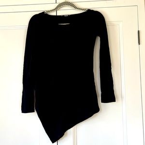 VINCE BLACK IRREGULAR SHAPED
